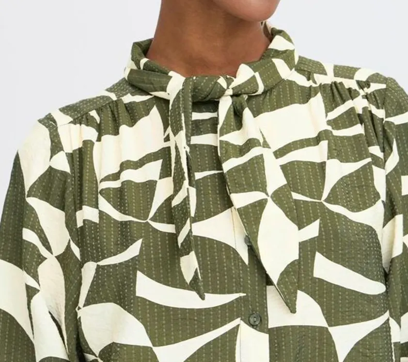 IHLISADORA SH - Vue 3